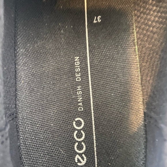 Ecco Hydromax Danish Design Black Leather Athletic Shoe Low-Top US 6-6.5. EU 37 - Picture 9 of 10